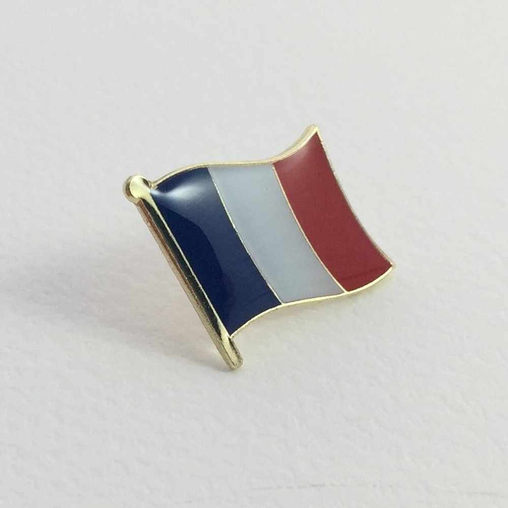 Jewelry pin brooch France Europe country flag symbol gold tone blue white red